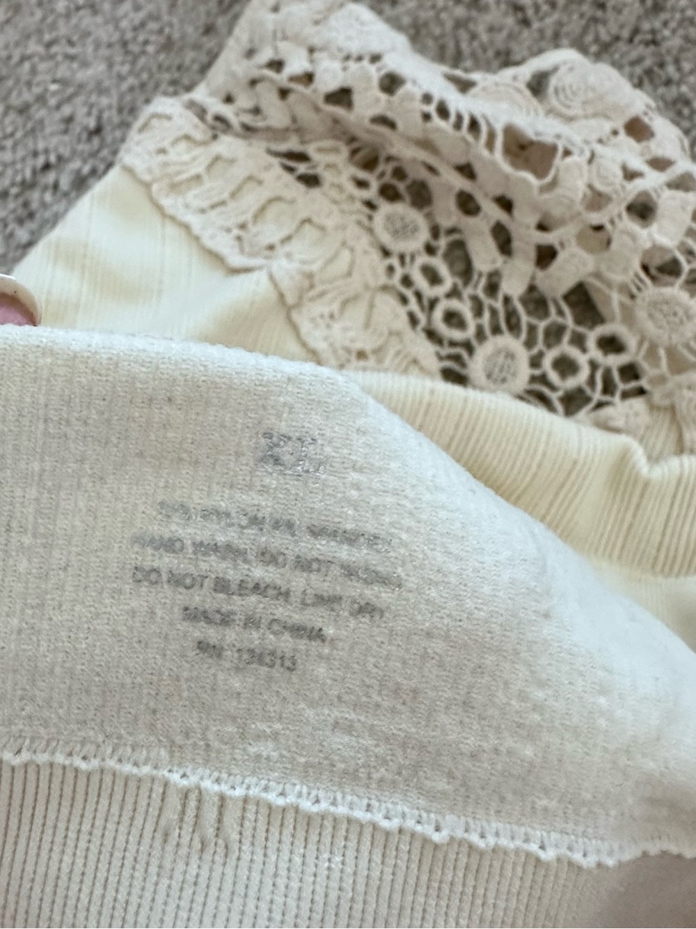 Boutique Cream Crochet Lace High-Neck Bralette - Picture 5 of 6